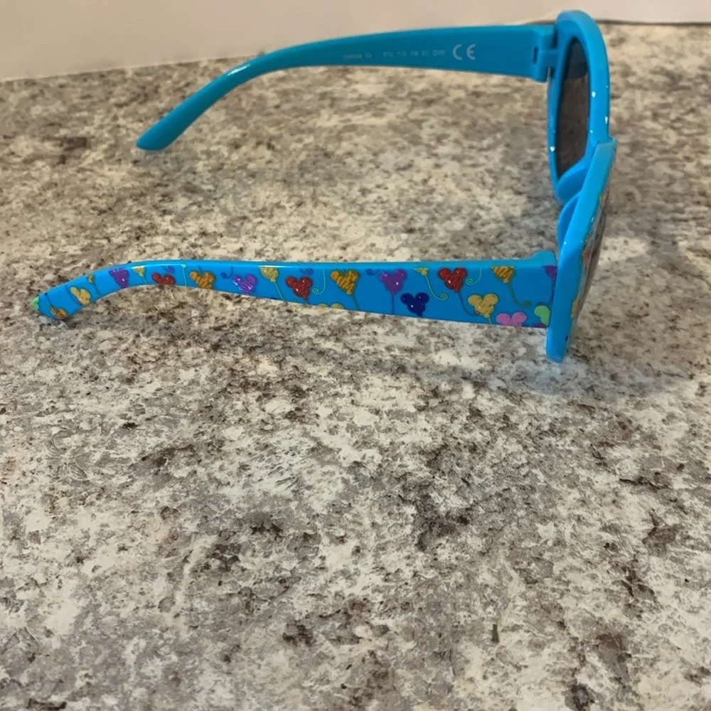 Kids Disney park sunglasses